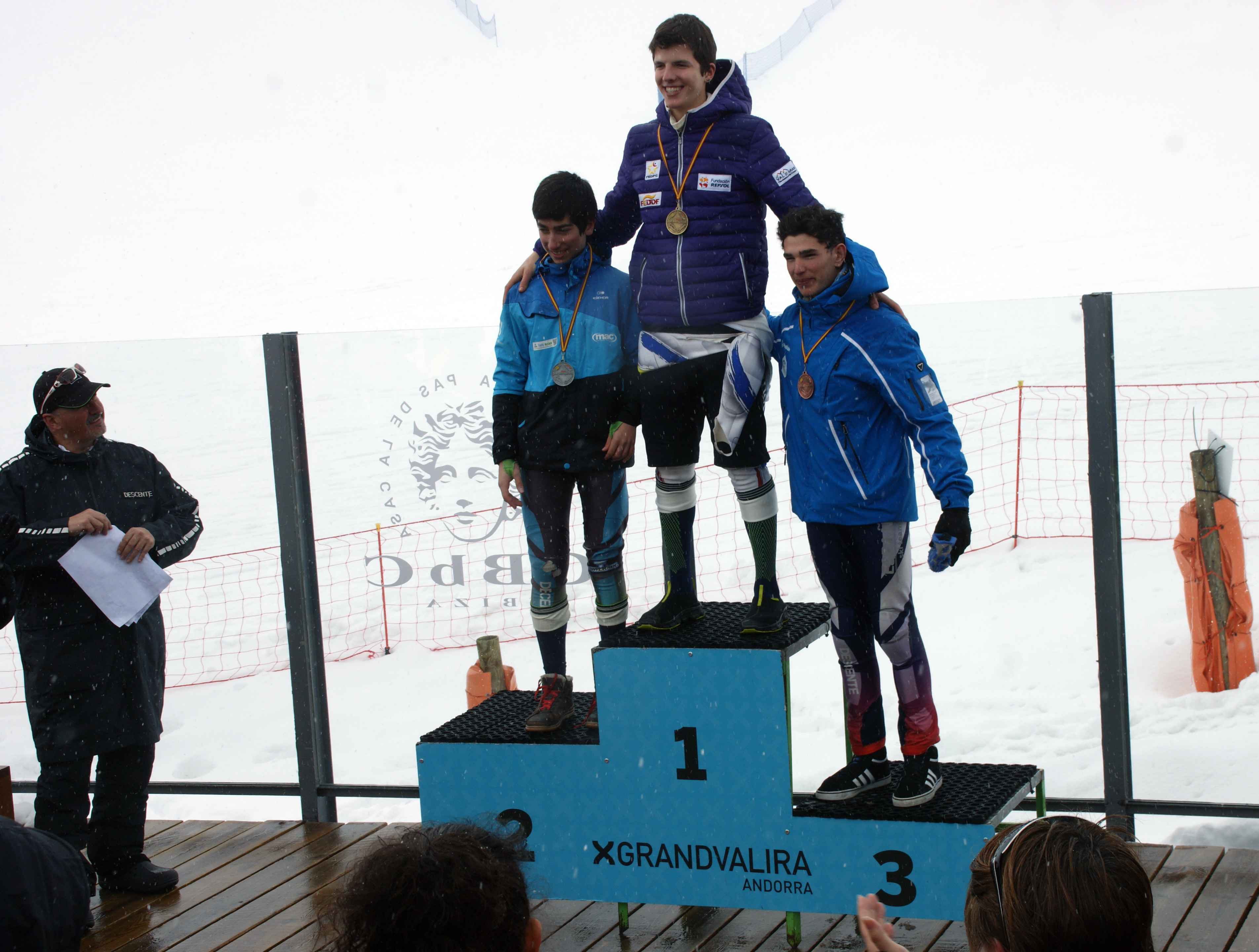 podio Gigante, foto Julio FEDPC, oro Roger Puig, plata Jaime Almenar, bronce Pol Aguilar